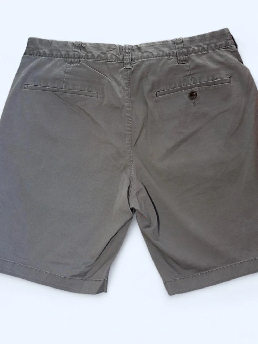 J. Crew Men’s Gray Flat-Front Cotton Shorts